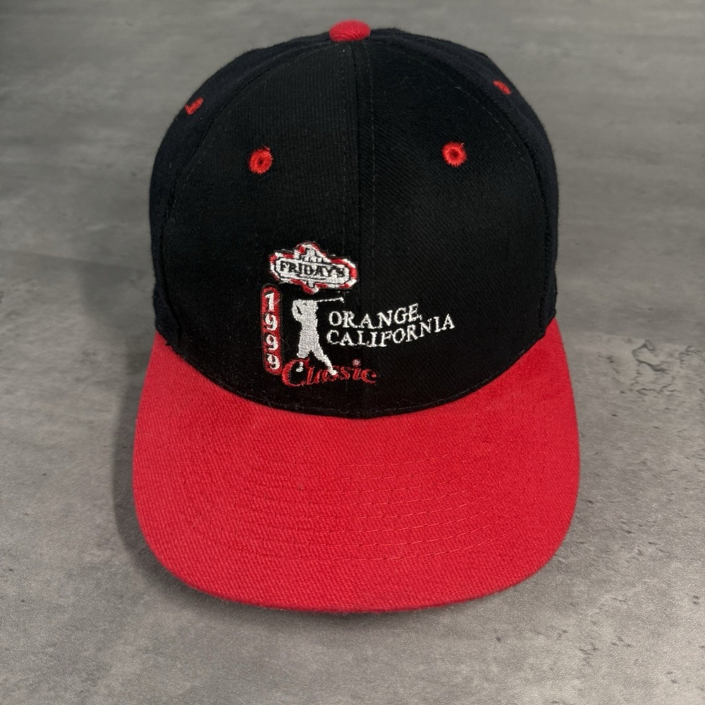 Vintage 90s TGI Fridays Golf Tournament Hat Black Red Restaurant Logo Promo Cap‎
